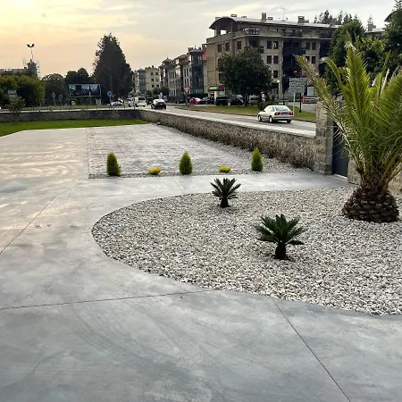 Turisticos El Rinconin * Llanes