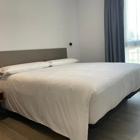 Apartman Turisticos El Rinconin *